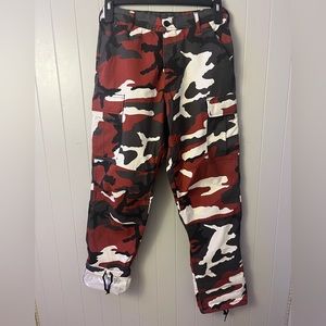 Army Cargo Pants. ( UniSex )